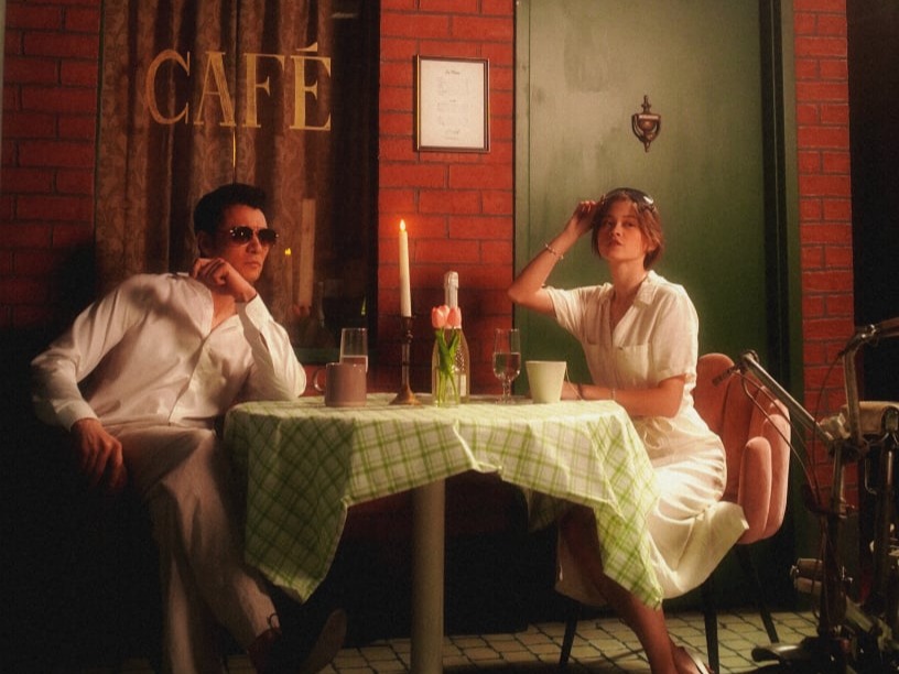 Le Café Parisien at Glenmore Records Studios